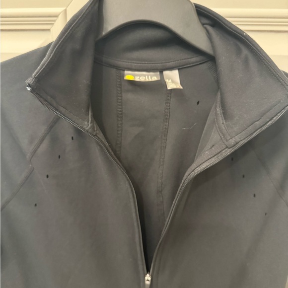 Zella jacket - Picture 4 of 7